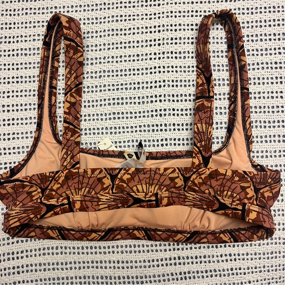 Madewell 🐚 Shell Bikini Top - Picture 9 of 11